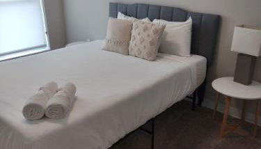 Onsite coffee bar just mins to Jack Thrice Stadium - Foto 5