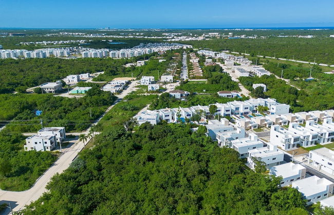 Relaxing 3-bedroom Villa With Pool Rooftop Jacuzzi in a Secluded Setting - Foto 69