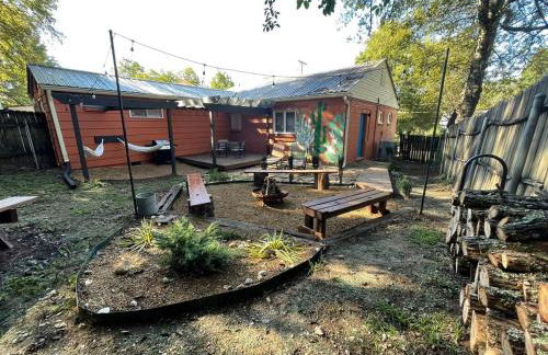 Santa Fe Inspired Bungalow- 5 minutes to downtown - Foto 11