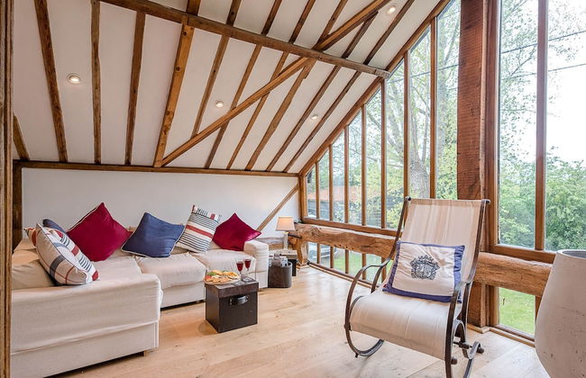 The Hayloft, Clopton - Photo 1