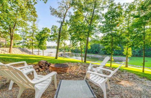 Dock and Deck at Kentucky Lake Family Retreat! - Foto 1