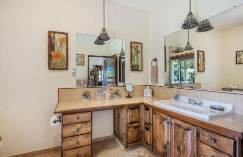 Hale Kamāoa Naalehu - Foto 23