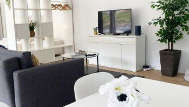 Machico flat center near beach w parking - Foto 5