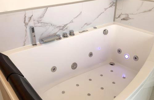 Le Gatsby - Cosy Flat - Jacuzzi - Senlis - Foto 15