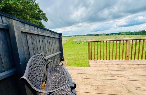 Unique Suffolk Cabin with Countryside Views - Foto 10