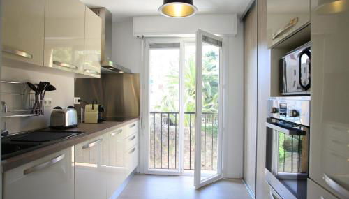 Centru Appart lumineux vue mer 5 min à pied de la plage et du centre - Foto 3, dishwasher, pet friendly, toaster, minibar