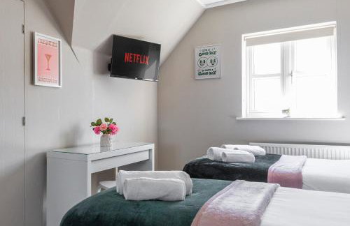 Weekly & Monthly Rates! Stunning Home By Stansted Airport - Foto 37