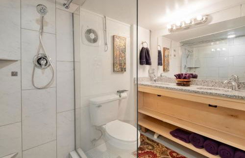 Folly Vacation Laid Back Casual Beach Bungalow 209-B - Foto 54