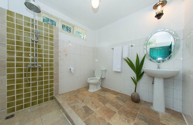 Baan Khun Nang Colonial Residence - Photo 27