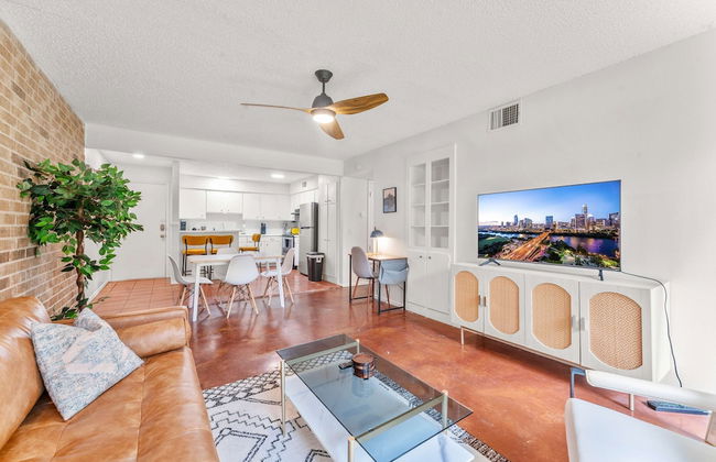 Prime Soco Airy 1BR King Suite w Pool Parking - Foto 6