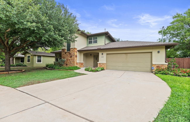 Large South Austin Home with a Pool - Foto 28