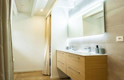 Grand T2 cosy proche Futuroscope - Foto 13