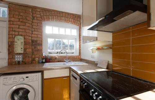 Kerry House - Photo 12