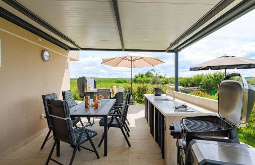 Atemberaubendes Apartment mit Whirlpool, Grillbereich, Smart TV - Photo 33