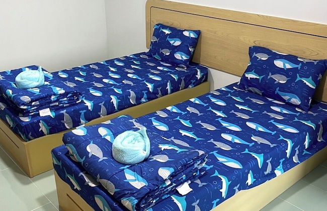 At Samutsakorn Suansom - Foto 12