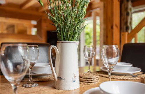 Lake View Lodge with Hot Tub - Foto 7