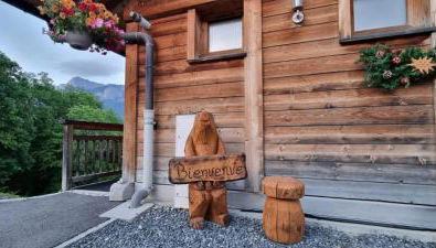 SUPERBE DEMI CHALET LUXUEUX 120M² 8 Personnes à SALLANCHES. - Foto 4