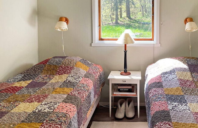 Bright Holiday House by the Lake - Photo 2