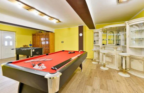 Awesome Home In Donja Zelina With Wifi - Foto 8