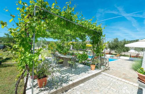 Holiday House Marina with pool - Foto 85