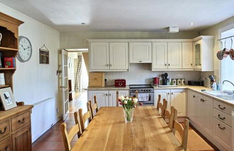 Glenalbyn Cottage - Photo 10