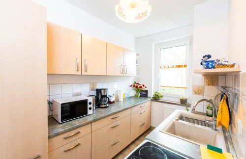 Große Wohnung mit Balkon, Waschmaschine und Smart TV - Foto 22