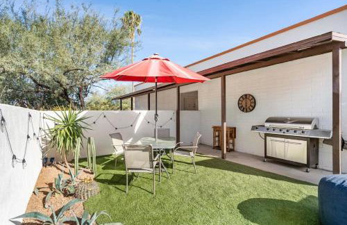 2BR Apt with BBQ & Parking Spring Fling Stay - Foto 8