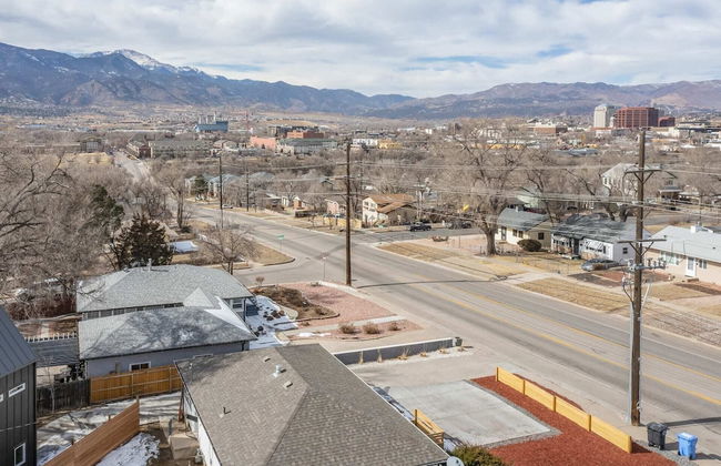 5BD Dog Friendly Family Getaway Near Downtown! - Photo 42