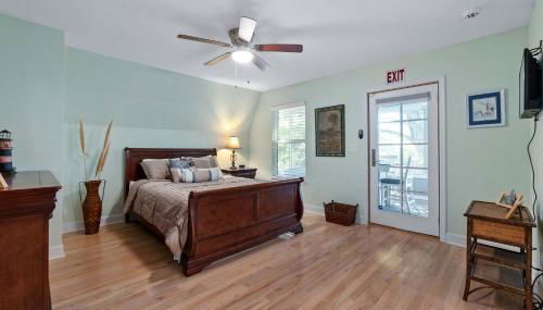 Lighthouse Loft l Marshfront l Walk to Downtown - Foto 5