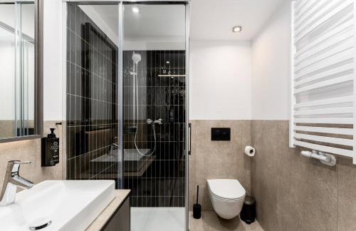 Wielopole Top Floor Apartments by Hostly - Foto 55