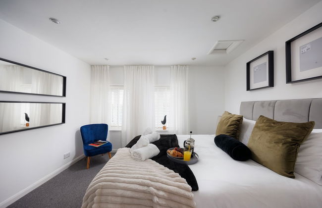 Modern 3 Bed Apartment - Parking - Foto 4