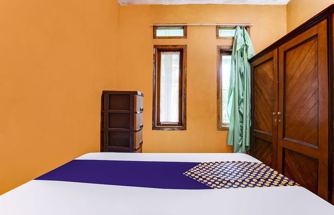 OYO Homes 91006 Eco Tourism Desa Cibodas Areng 5 Syariah - Photo 18