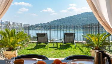 La Bella Riva - Foto 1