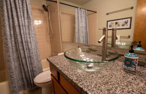 Hillcrest Chalet - Spa - Firepit - Views - USAFA - Foto 23