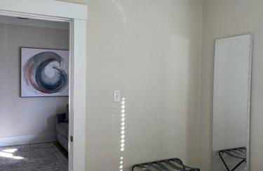 Cedar Street Retreat - Heart of Aksarben! - Foto 20