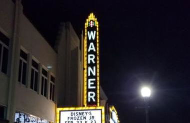 Pristine Walkable Downtown 2BR Apartment - Foto 18