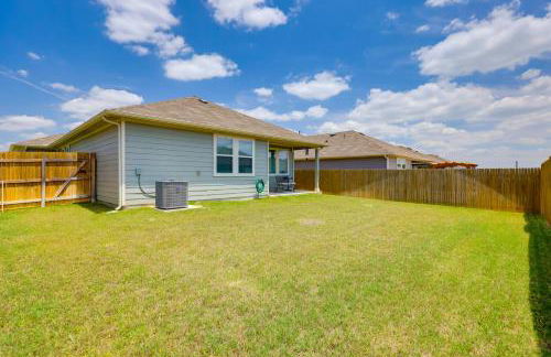 Remote Working Hub with Yard in South Austin Suburbs - Foto 2