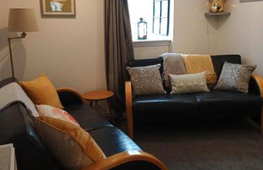 2 bedrooms sleeps 4 free wifi parking outdoor area - Foto 4