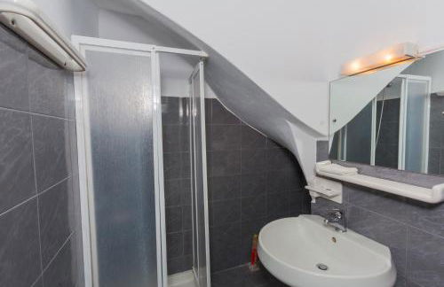 Sandy Beach Villas and Apartments - Photo 54