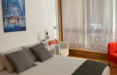 TARASKA BARRIA. Céntrico y coqueto en zona tranquila - Foto 4