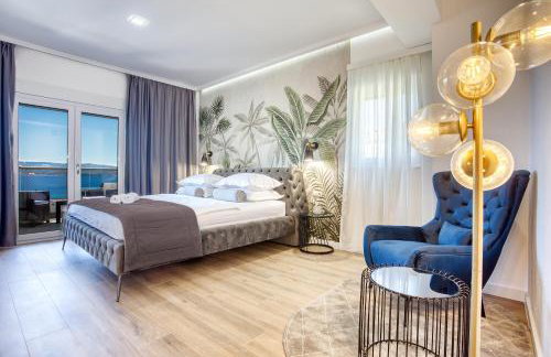 LUXURY VILLA PARADISE 120m from sandy beach, heated pool, billiard, max 12 pax - Foto 36