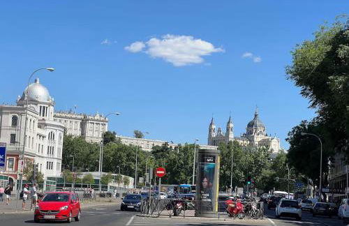 Studio next to Parque del Oeste - Photo 17