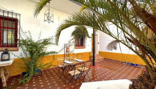 Hacienda Clavero Three Patio Apartment - Photo 4