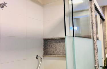 Granja Brasil - Lindo Studio - Com Piscina e Lazer - No Centro de Itaipava - Foto 74