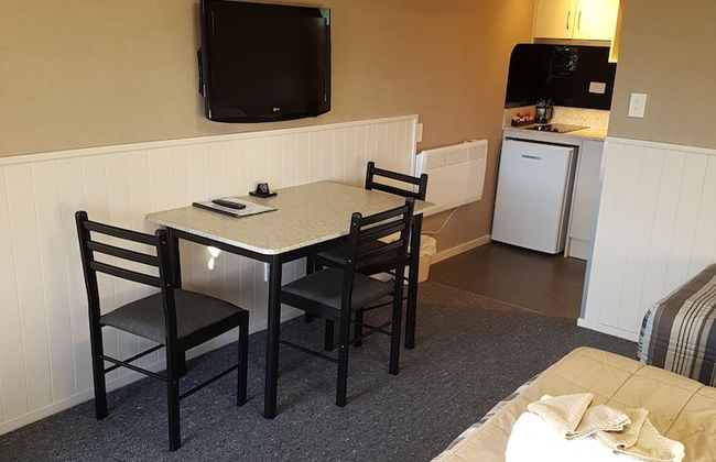 Te Anau Top 10 Holiday Park - Photo 4