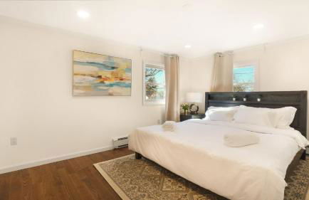 The Mod Pad! 15 minute from Airport, Free Parking! - Foto 3