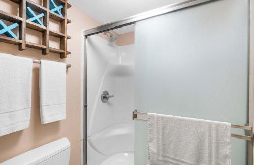 Cozy Timbers - Charming Condo for 6 with Resort-style Amenities - Foto 18