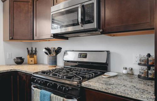 NEW Ivy House 3BR Townhome Downtown Beaches Wineries - Foto 40