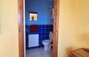 Beautiful Lakeside Holiday Home (6 Portinode Cottages) - Foto 11