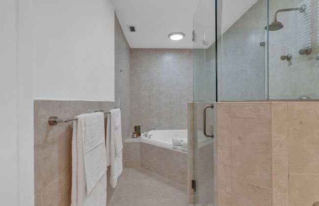 Luxury Escape: Pool, Hot Tub, Gym And More! 6 Bedroom Villa by RedAwning - Foto 21